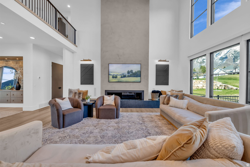 565 W AUTUMN BLAZE Woodland Hills, UT 84653