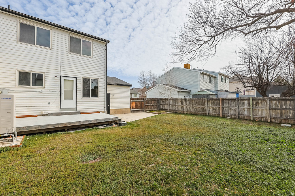 8832 S WILLOW WOOD WAY West Jordan, UT 84088