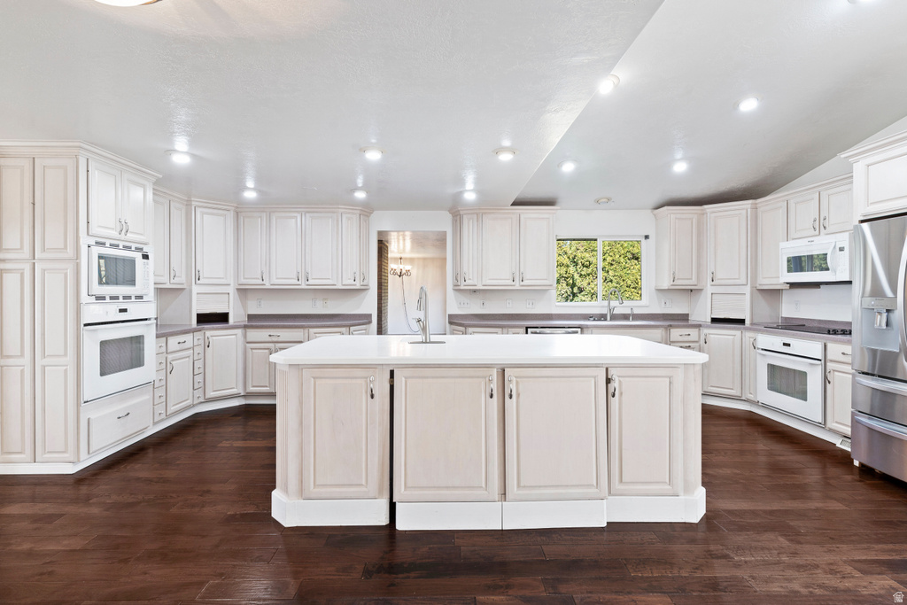 1874 N 300 W Sunset, UT 84015