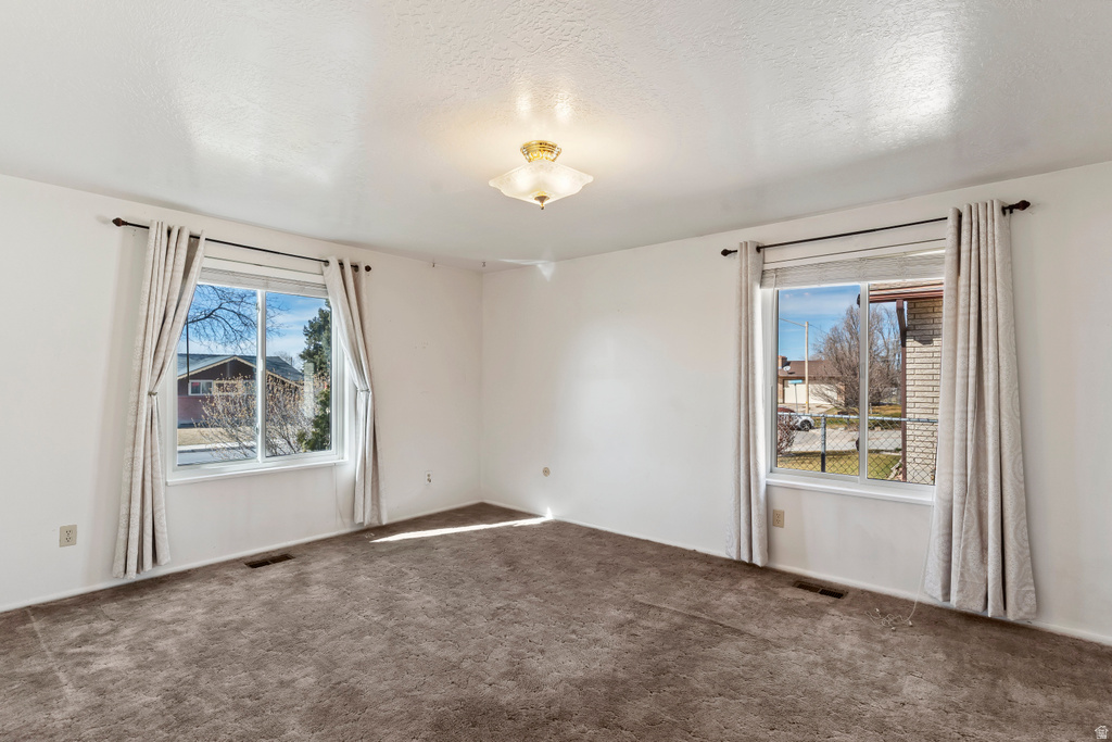 1874 N 300 W Sunset, UT 84015