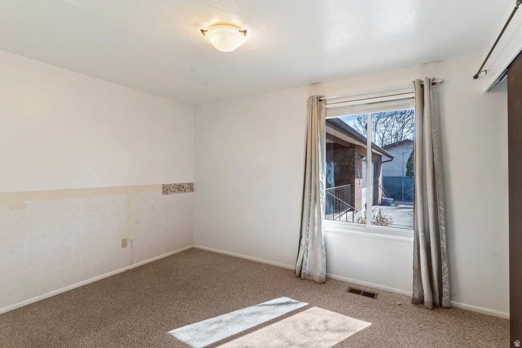 1874 N 300 W Sunset, UT 84015