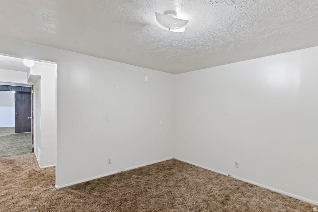 1874 N 300 W Sunset, UT 84015