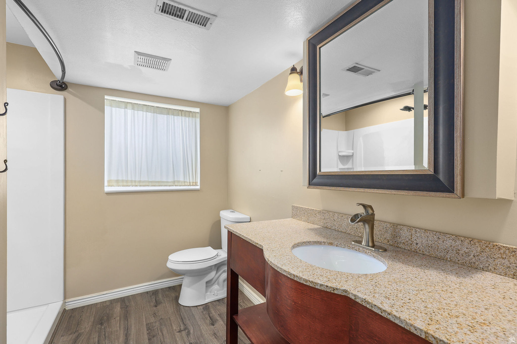 305 W 2300 S Perry, UT 84302