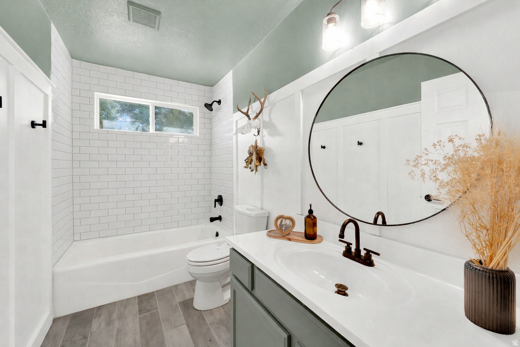 4610 N KESTREL WAY Eagle Mountain, UT 84005