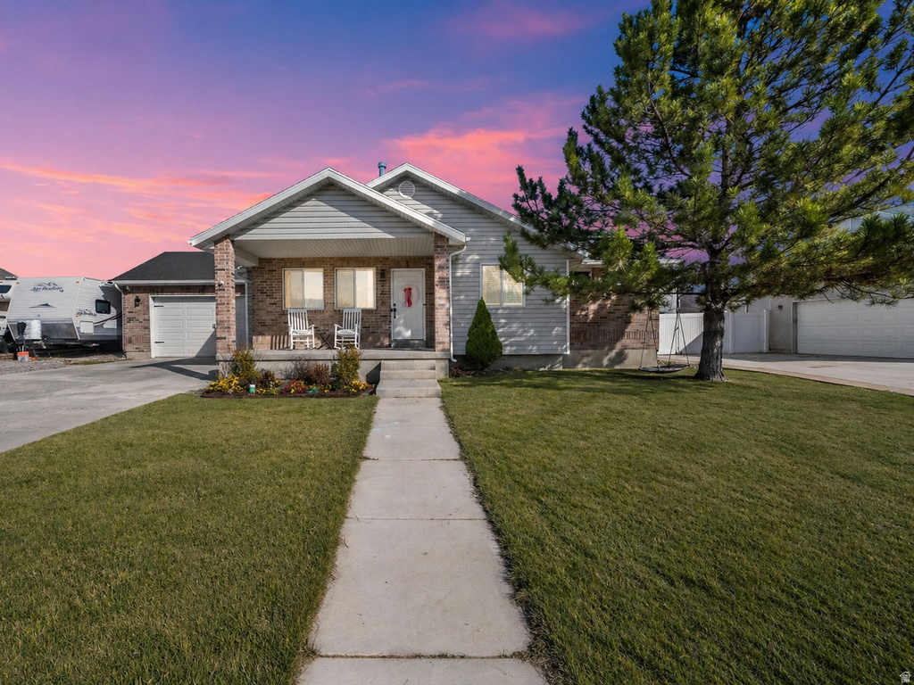 4610 N KESTREL WAY Eagle Mountain, UT 84005