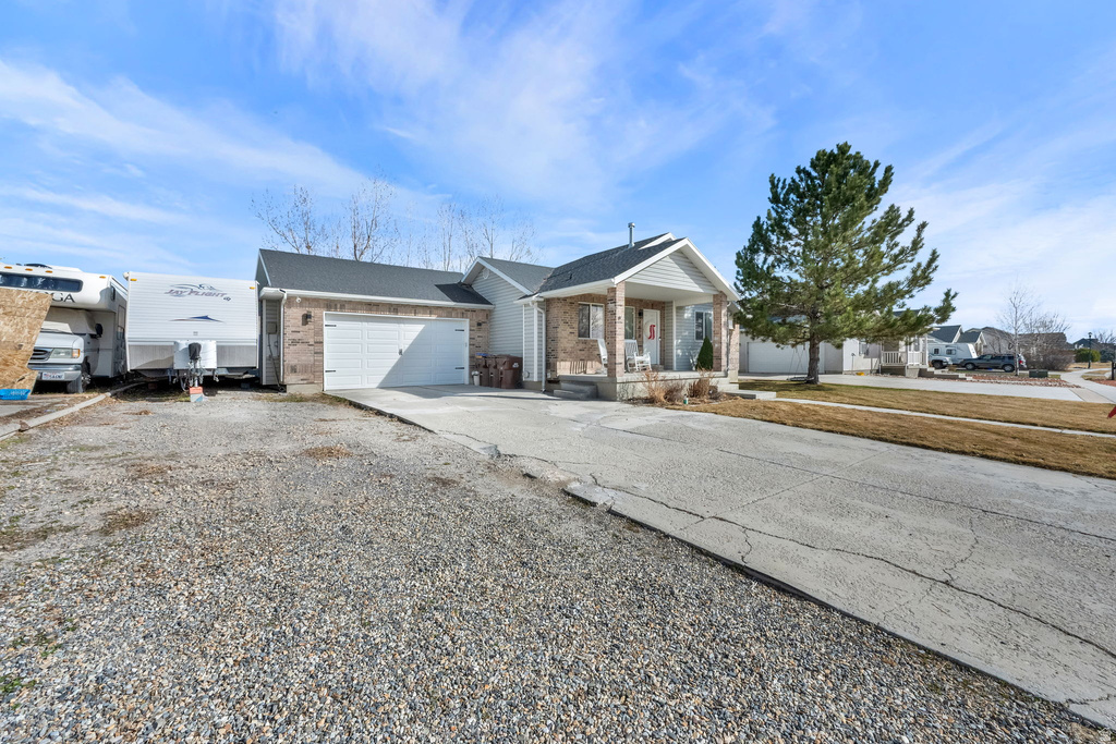 4610 N KESTREL WAY Eagle Mountain, UT 84005