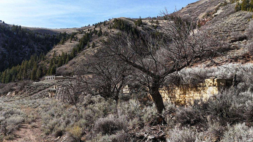 7500 SPRING CANYON RD Helper, UT 84526