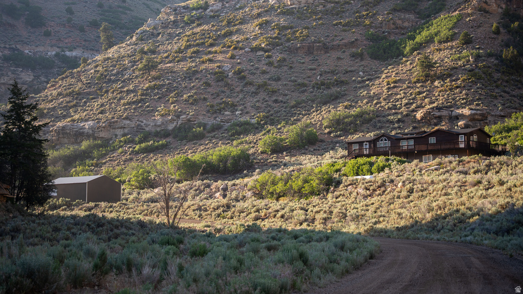 7500 SPRING CANYON RD photo 2