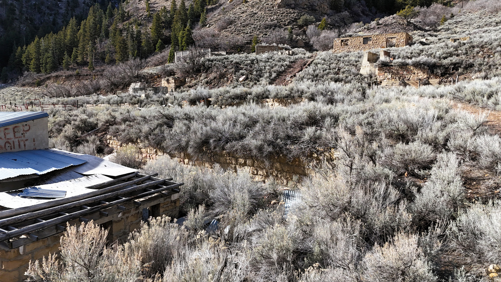 7500 SPRING CANYON RD Helper, UT 84526