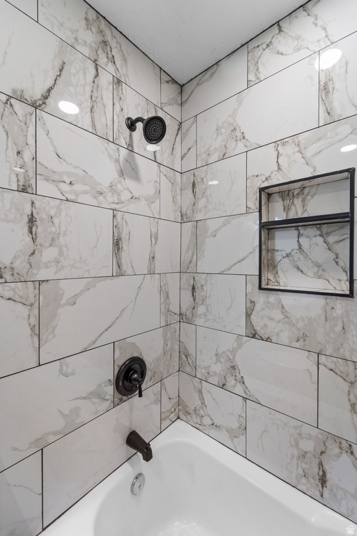 1091 N MECHAM LN Midvale, UT 84047