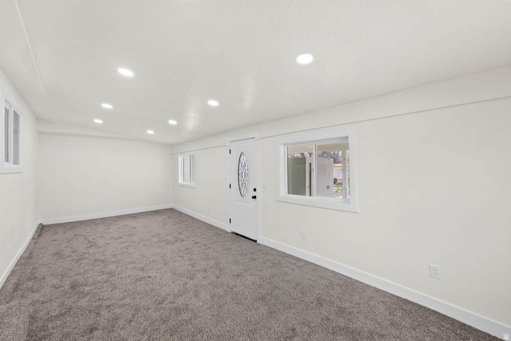 1091 N MECHAM LN Midvale, UT 84047