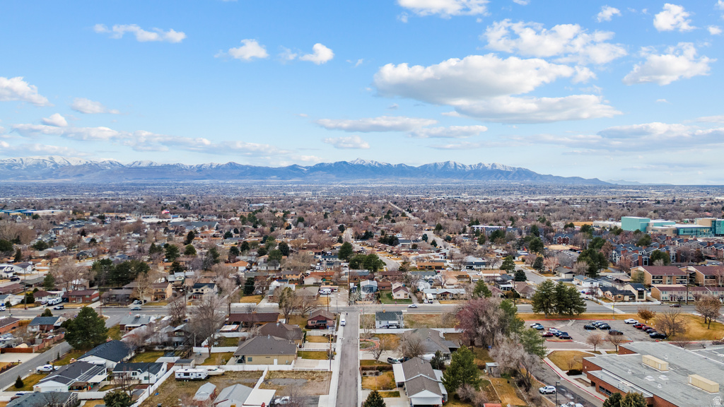 1091 N MECHAM LN Midvale, UT 84047