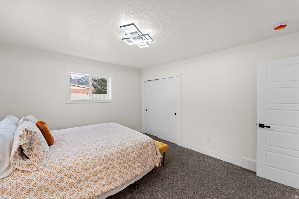 1091 N MECHAM LN Midvale, UT 84047