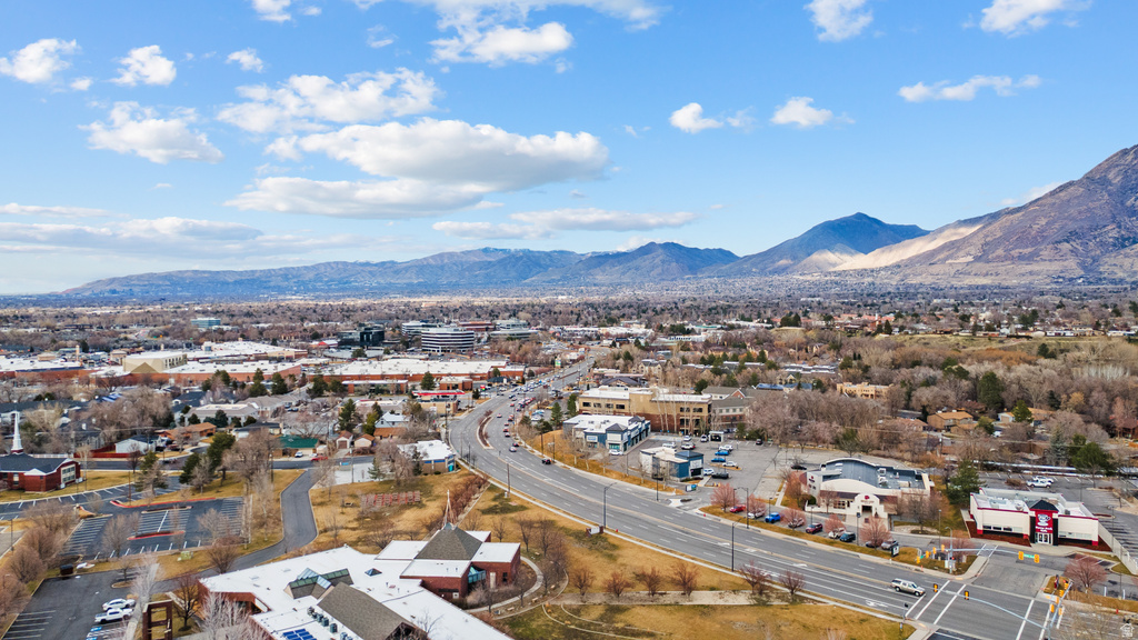 1091 N MECHAM LN Midvale, UT 84047