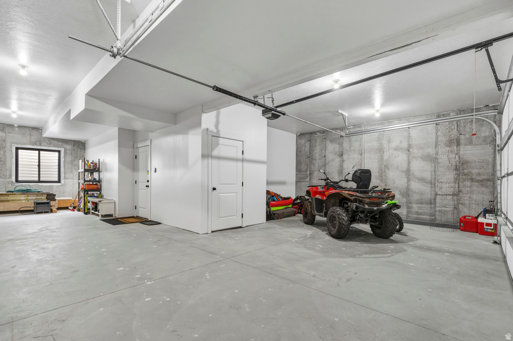 776 W SNOWBERRY CT Garden City, UT 84028