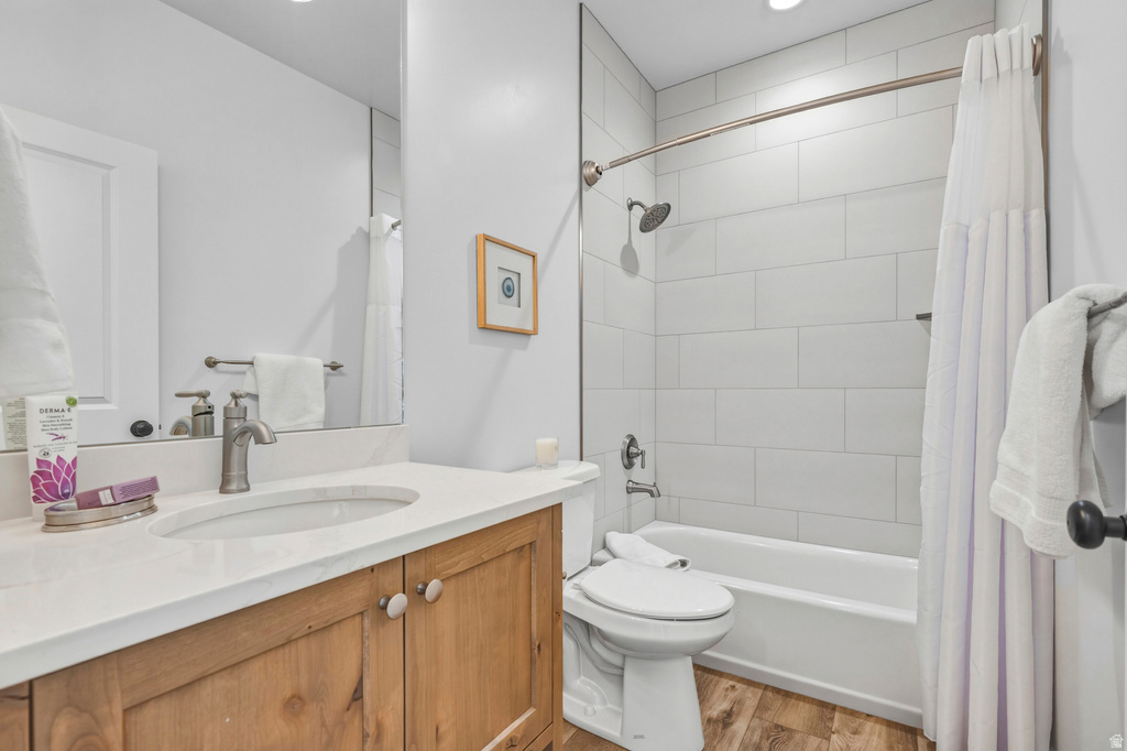 776 W SNOWBERRY CT Garden City, UT 84028