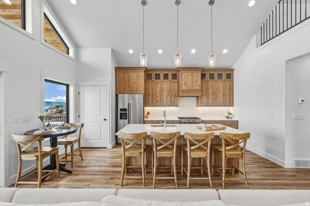 776 W SNOWBERRY CT Garden City, UT 84028