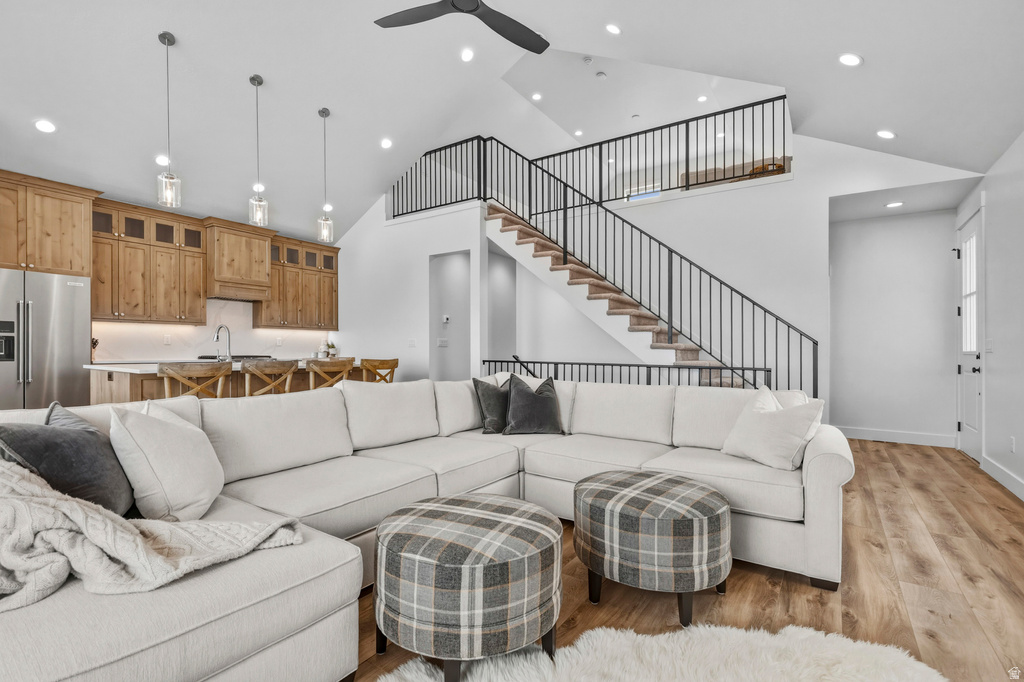 776 W SNOWBERRY CT Garden City, UT 84028