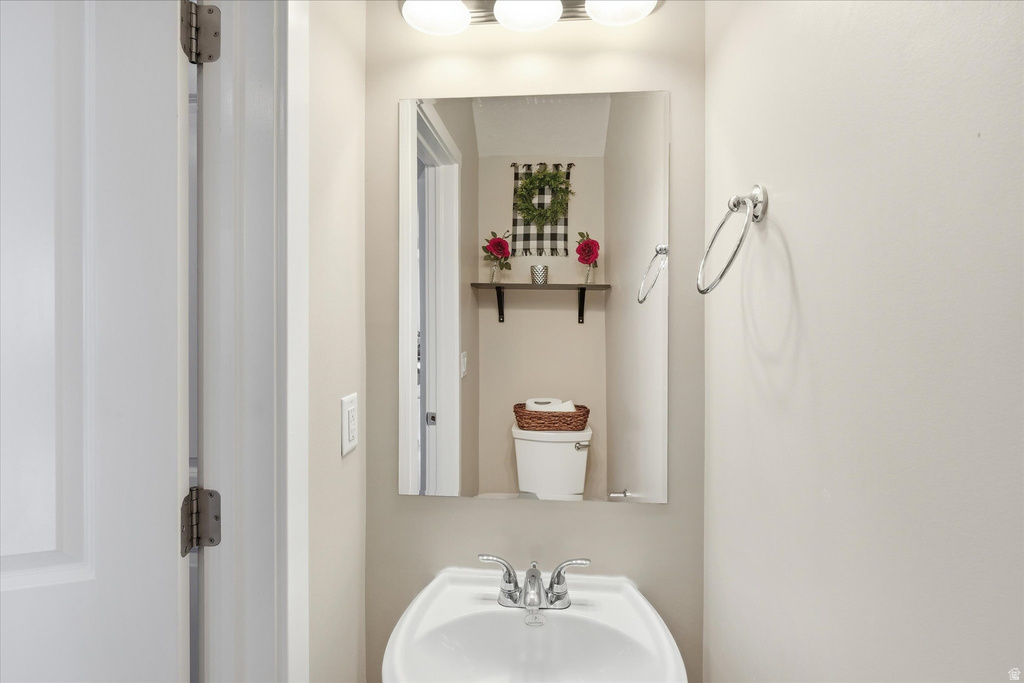 1250 W 2420 S Nibley, UT 84321