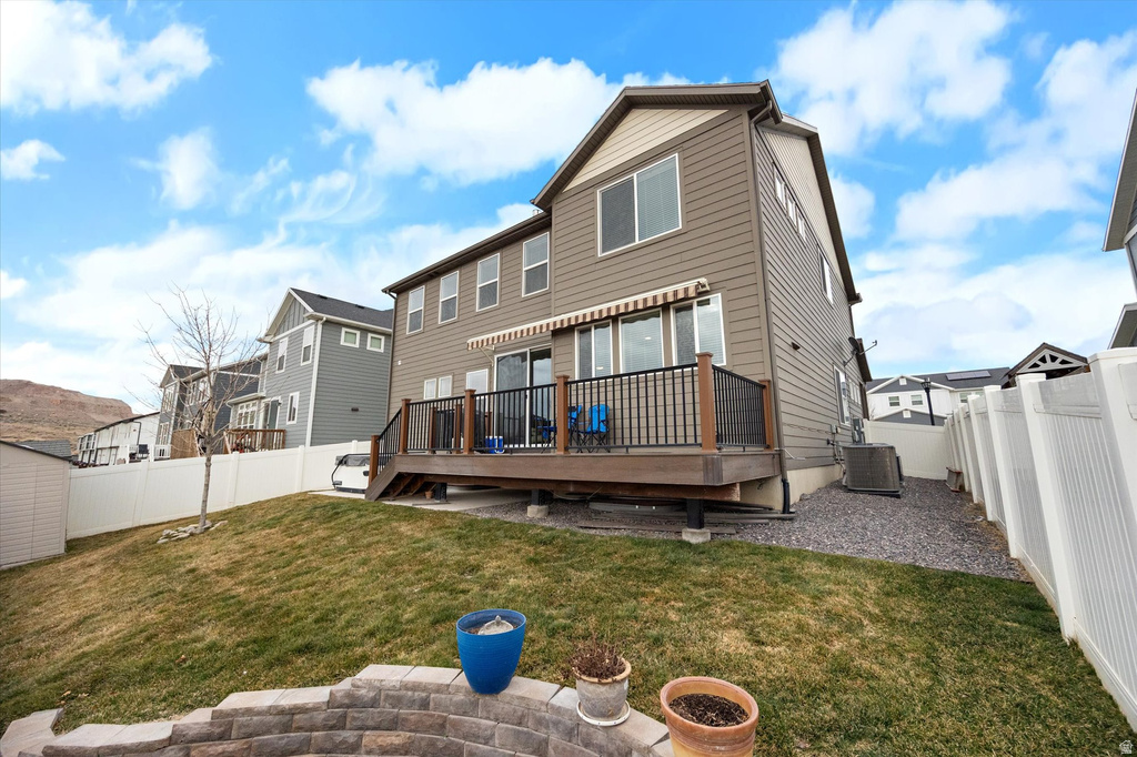 9303 N VERNHAM LN Eagle Mountain, UT 84005