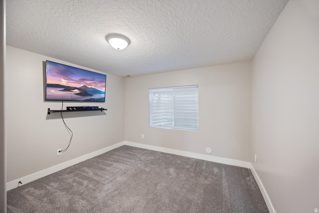 9303 N VERNHAM LN Eagle Mountain, UT 84005