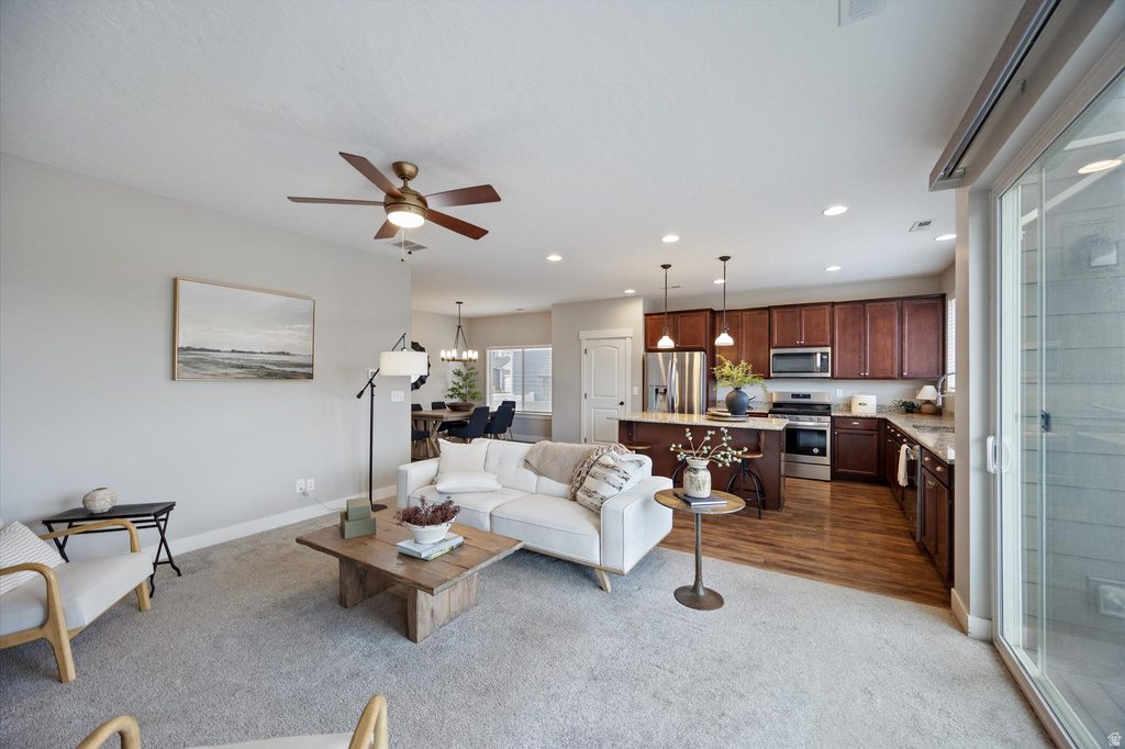 9303 N VERNHAM LN Eagle Mountain, UT 84005