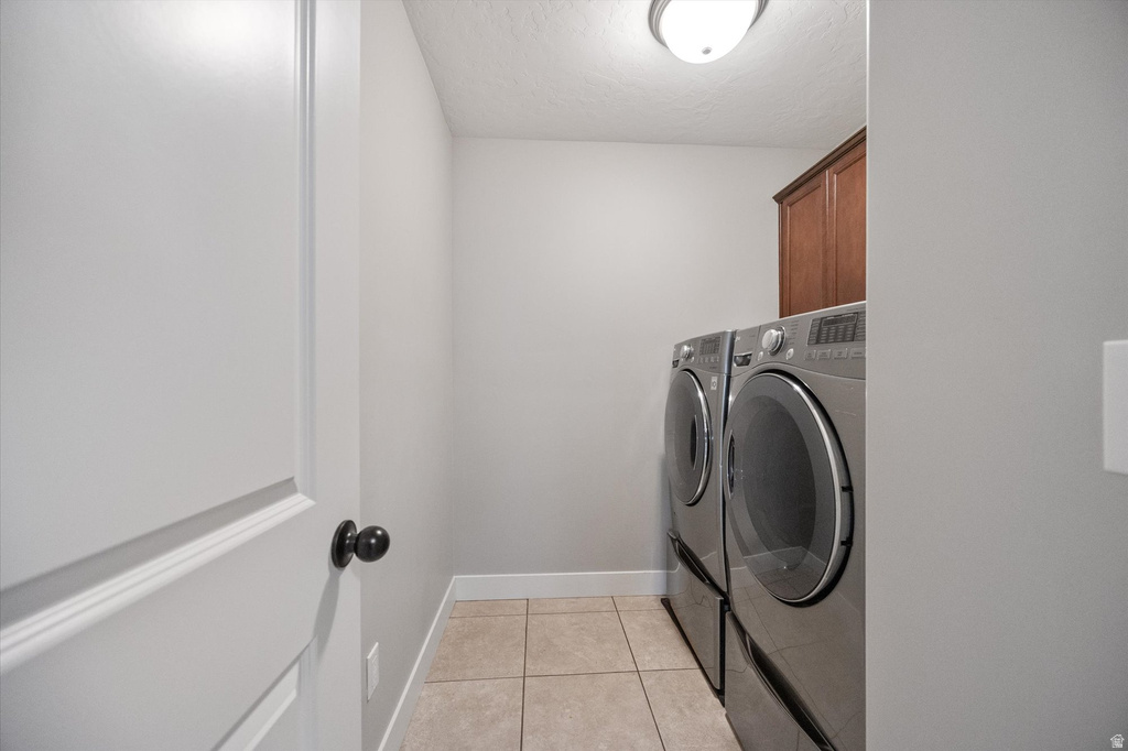 9303 N VERNHAM LN Eagle Mountain, UT 84005