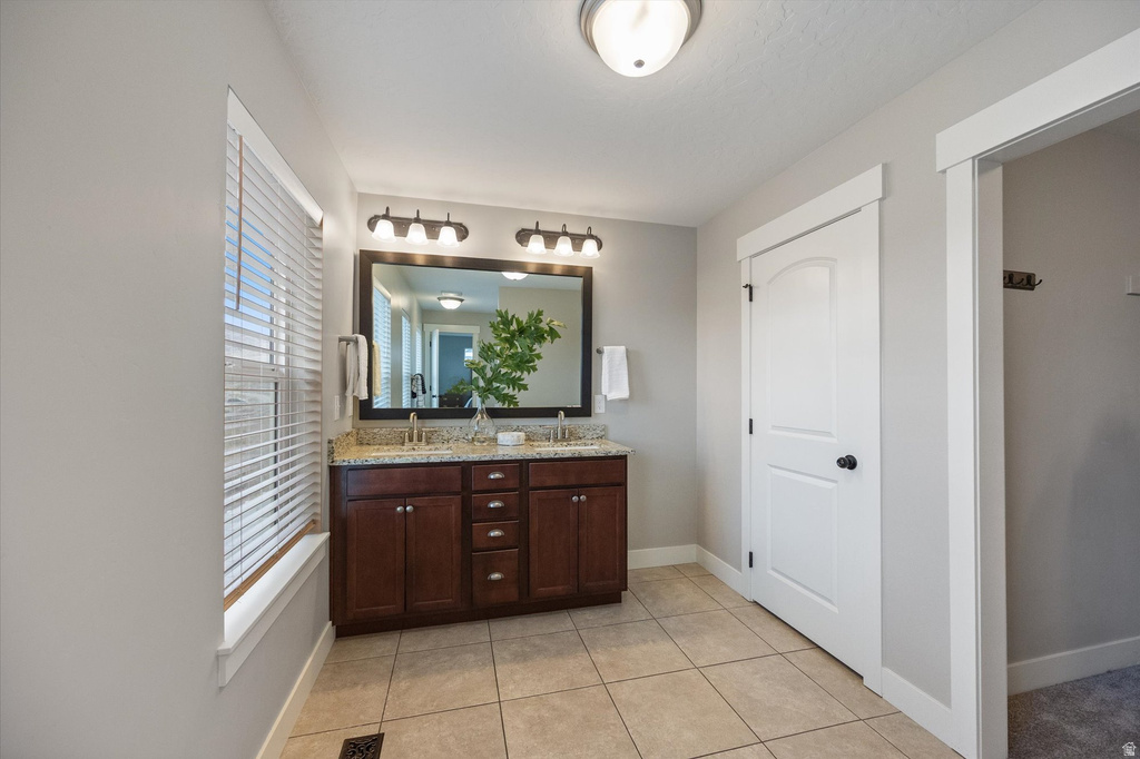 9303 N VERNHAM LN Eagle Mountain, UT 84005