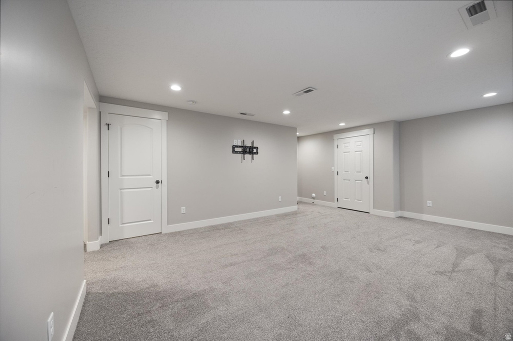 9303 N VERNHAM LN Eagle Mountain, UT 84005