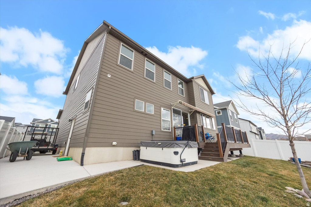 9303 N VERNHAM LN Eagle Mountain, UT 84005