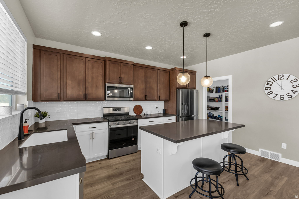 5147 N OAK CREEK DR Eagle Mountain, UT 84005