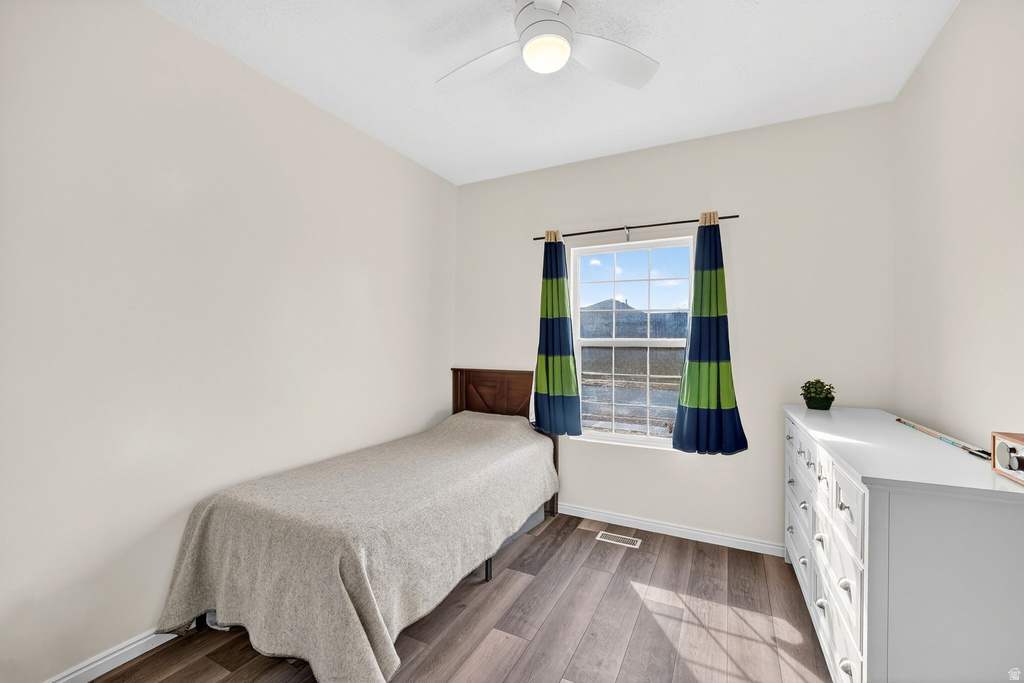 1728 DALLAS ST Syracuse, UT 84075