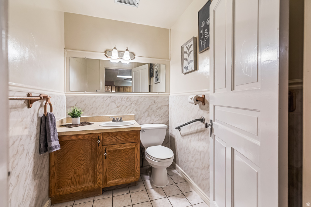 21 N MAIN ST Junction, UT 84740