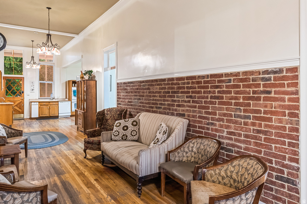 21 N MAIN ST Junction, UT 84740