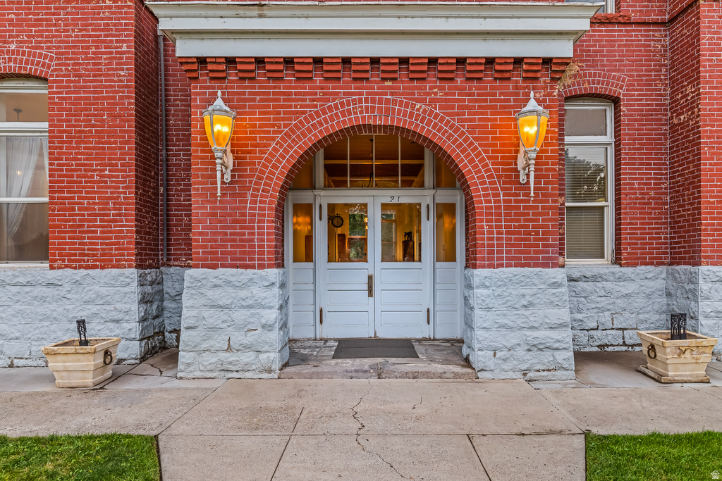 21 N MAIN ST Junction, UT 84740