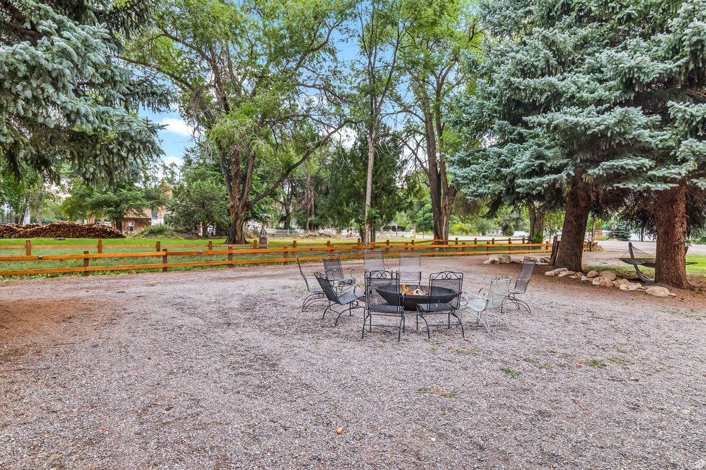 21 N MAIN ST Junction, UT 84740