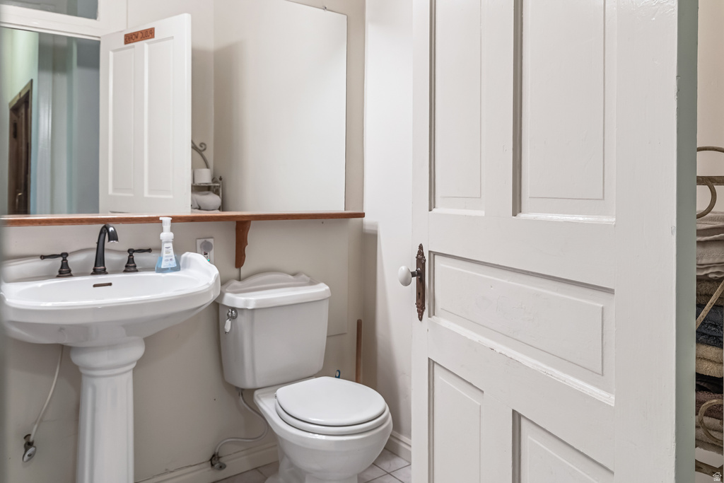 21 N MAIN ST Junction, UT 84740