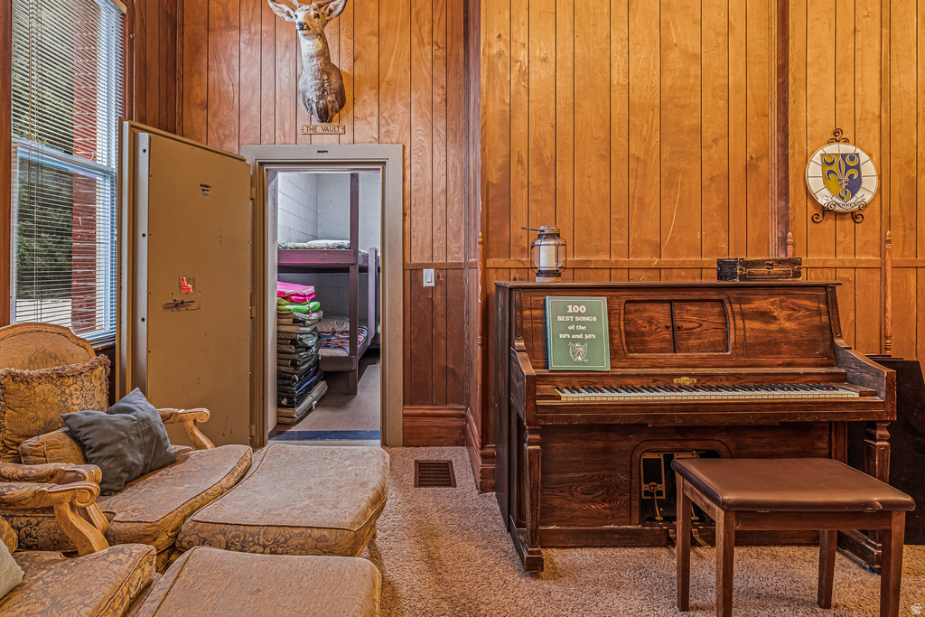 21 N MAIN ST Junction, UT 84740