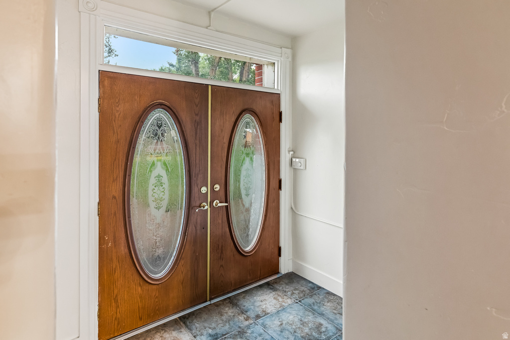 21 N MAIN ST Junction, UT 84740