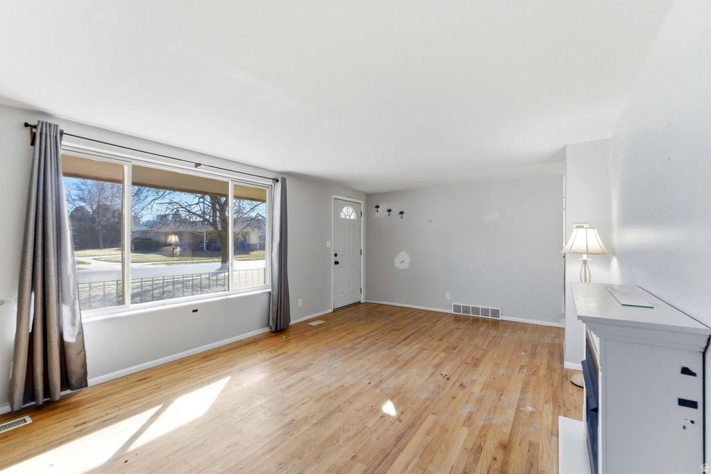 195 E 7060 S Midvale, UT 84047