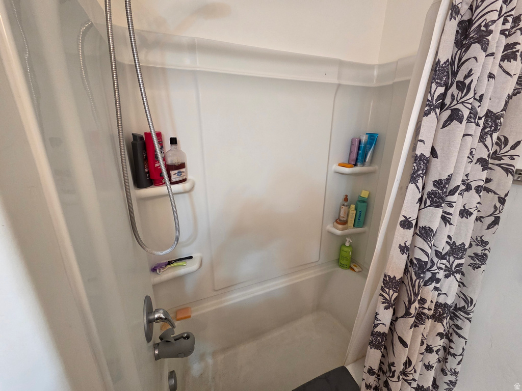 737 N 150 E Salem, UT 84653