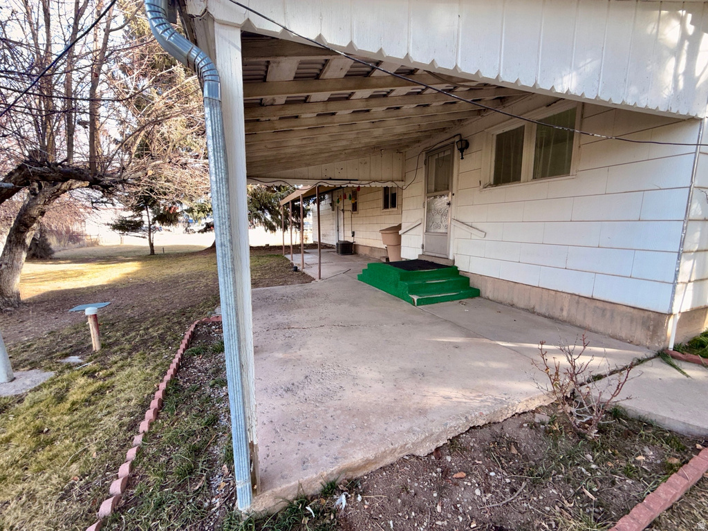 19 N MAIN Levan, UT 84639