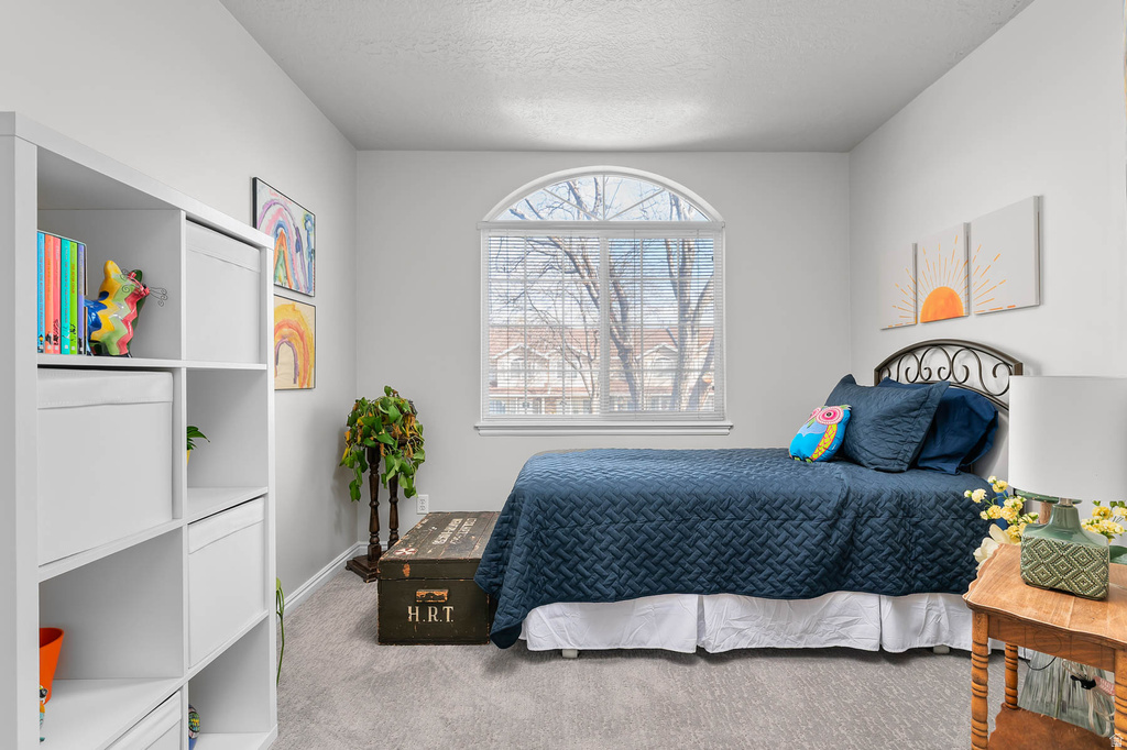 2718 S CENTERBROOK DR West Valley City, UT 84119