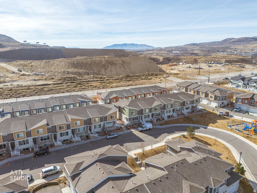 1020 W LAPIS FIELDS Bluffdale, UT 84065