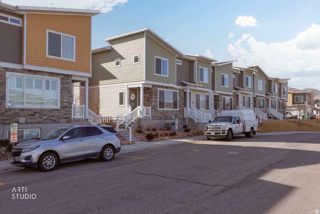 1020 W LAPIS FIELDS Bluffdale, UT 84065