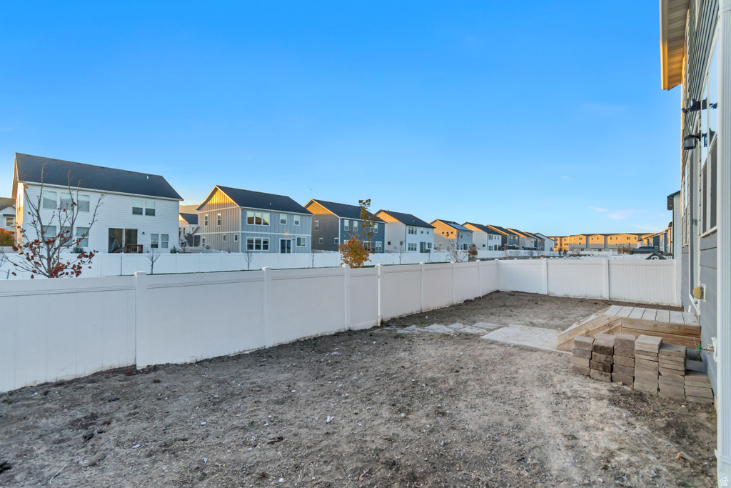 5073 N FOLKSTONE DR Eagle Mountain, UT 84005