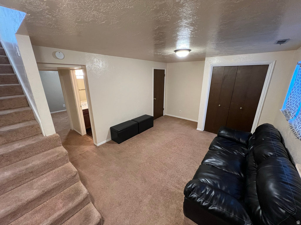 861 E 575 N Layton, UT 84041