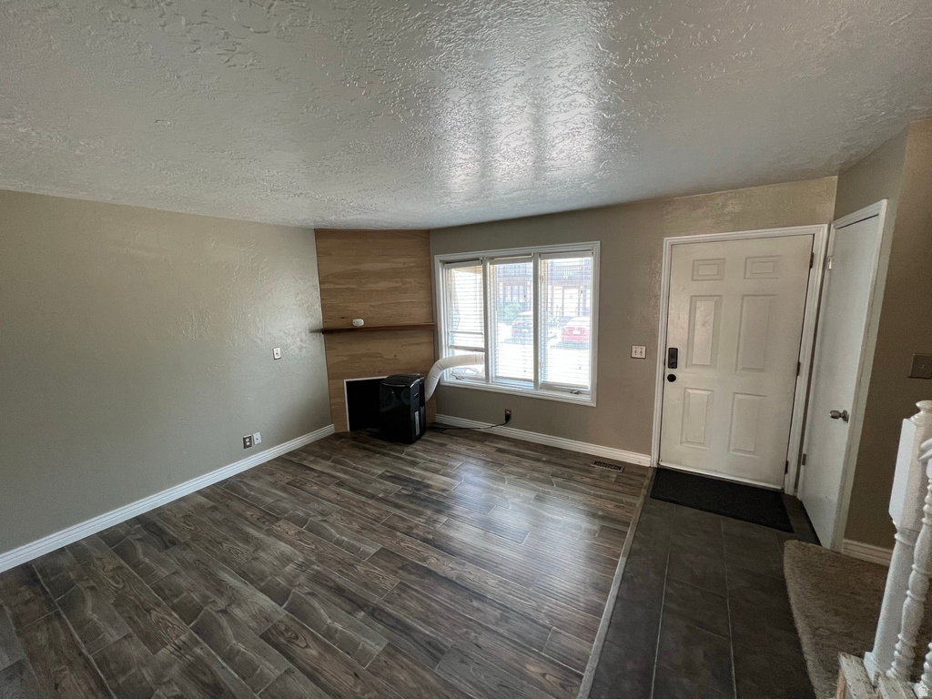 861 E 575 N Layton, UT 84041