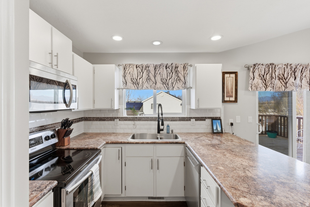 7522 W TAM DR Magna, UT 84044