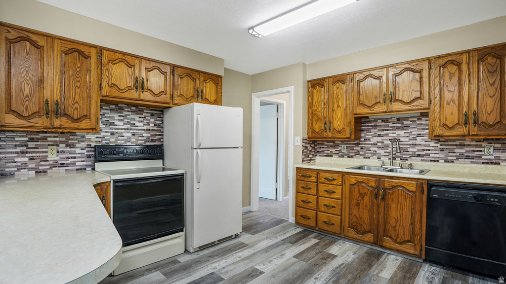 361 E MCMILLAN LN Murray, UT 84107